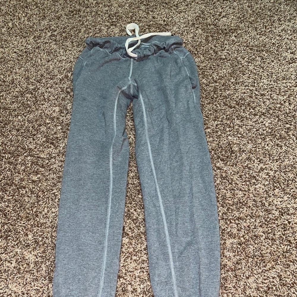 Lululemon Joggers Grey Size 2 - Picture 10 of 10